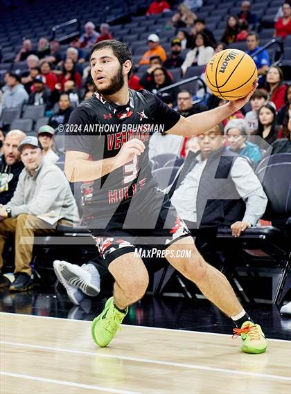 Thumbnail 1 in Verdugo Hills vs Athenian (CIF State D5 Final) photogallery.