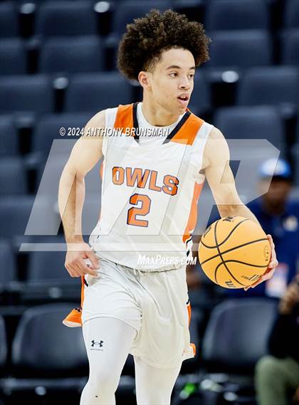 Thumbnail 3 in Verdugo Hills vs Athenian (CIF State D5 Final) photogallery.