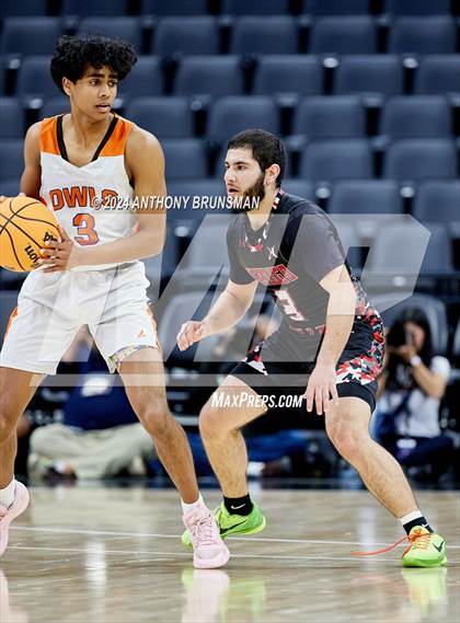 Thumbnail 2 in Verdugo Hills vs Athenian (CIF State D5 Final) photogallery.