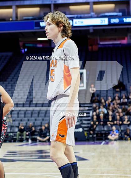 Thumbnail 1 in Verdugo Hills vs Athenian (CIF State D5 Final) photogallery.