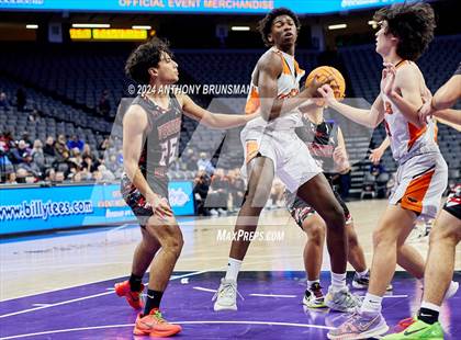 Thumbnail 2 in Verdugo Hills vs Athenian (CIF State D5 Final) photogallery.
