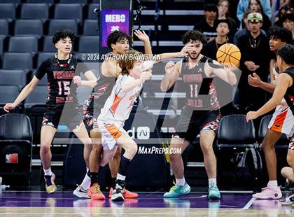 Thumbnail 2 in Verdugo Hills vs Athenian (CIF State D5 Final) photogallery.