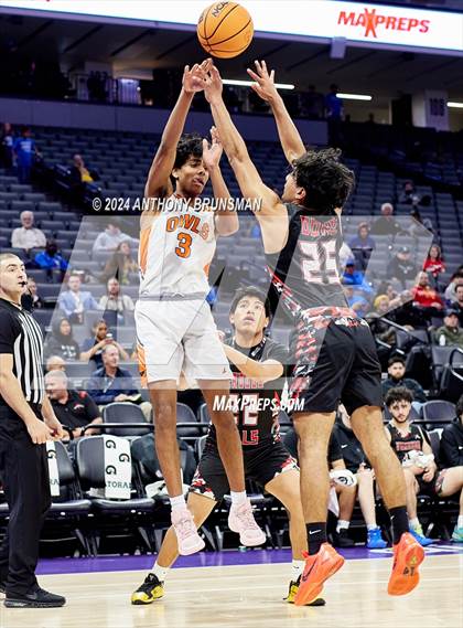 Thumbnail 1 in Verdugo Hills vs Athenian (CIF State D5 Final) photogallery.