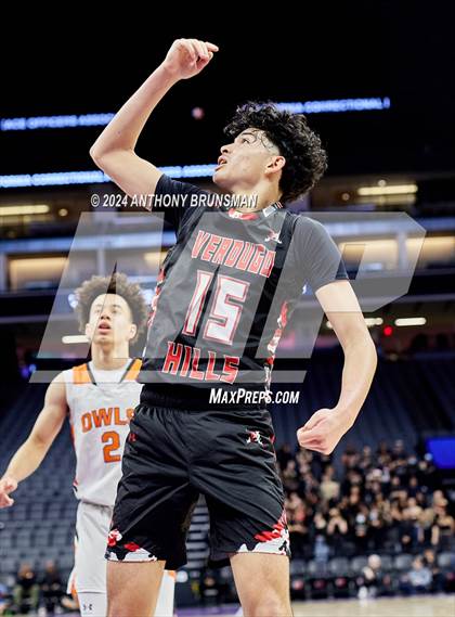 Thumbnail 2 in Verdugo Hills vs Athenian (CIF State D5 Final) photogallery.