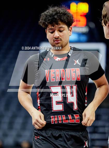 Thumbnail 3 in Verdugo Hills vs Athenian (CIF State D5 Final) photogallery.