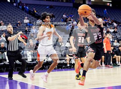 Thumbnail 2 in Verdugo Hills vs Athenian (CIF State D5 Final) photogallery.