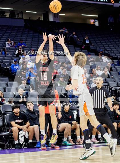 Thumbnail 2 in Verdugo Hills vs Athenian (CIF State D5 Final) photogallery.