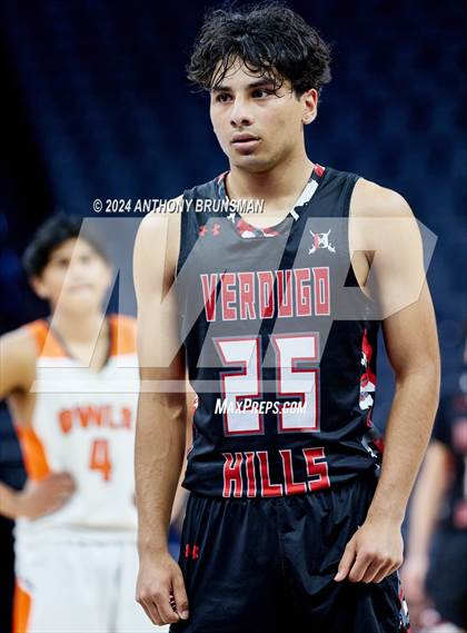 Thumbnail 3 in Verdugo Hills vs Athenian (CIF State D5 Final) photogallery.