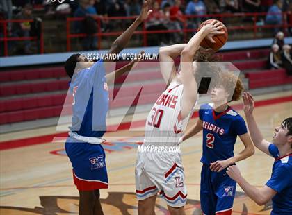 Thumbnail 1 in Peoria Heights @ Lewistown photogallery.