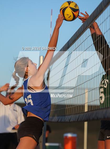 Thumbnail 2 in Valley Christian vs Flagstaff @ Casteel (AIA Division II Pairs Final) photogallery.