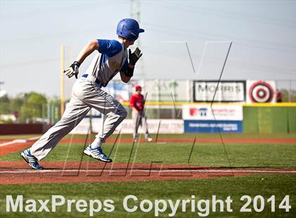 Thumbnail 3 in Newport Central Catholic vs Dixie photogallery.
