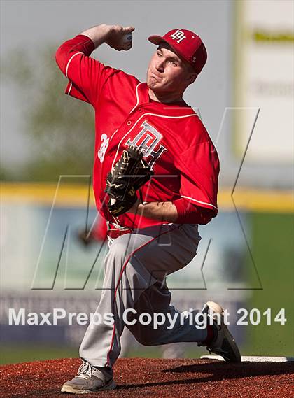 Thumbnail 2 in Newport Central Catholic vs Dixie photogallery.