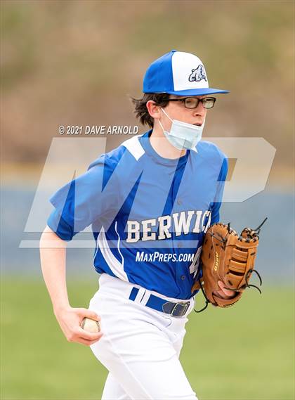Thumbnail 3 in Traip @ Berwick Academy photogallery.