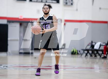 Thumbnail 1 in Righetti vs  Eastside (Hart Holiday Classic) photogallery.