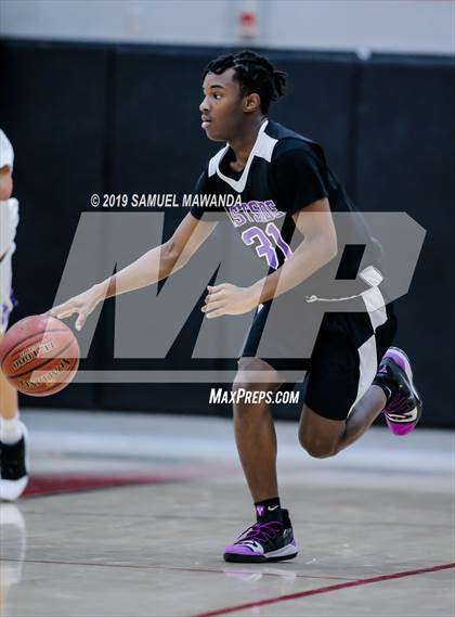 Thumbnail 2 in Righetti vs  Eastside (Hart Holiday Classic) photogallery.