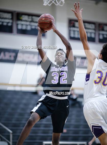 Thumbnail 3 in Righetti vs  Eastside (Hart Holiday Classic) photogallery.