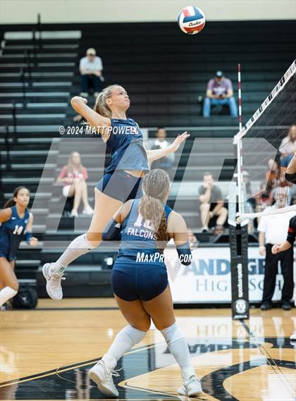 Thumbnail 1 in Canyon vs. Tompkins photogallery.