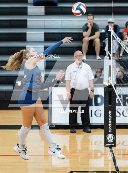 Thumbnail 1 in Canyon vs. Tompkins photogallery.
