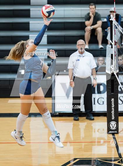 Thumbnail 2 in Canyon vs. Tompkins photogallery.
