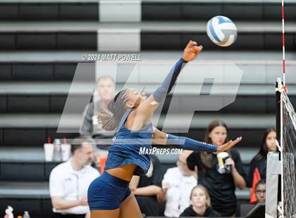 Thumbnail 2 in Canyon vs. Tompkins photogallery.