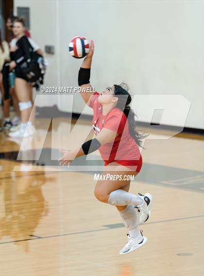 Thumbnail 3 in Canyon vs. Tompkins photogallery.