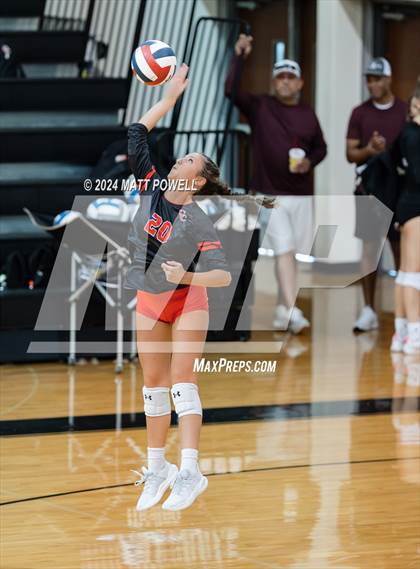 Thumbnail 2 in Canyon vs. Tompkins photogallery.
