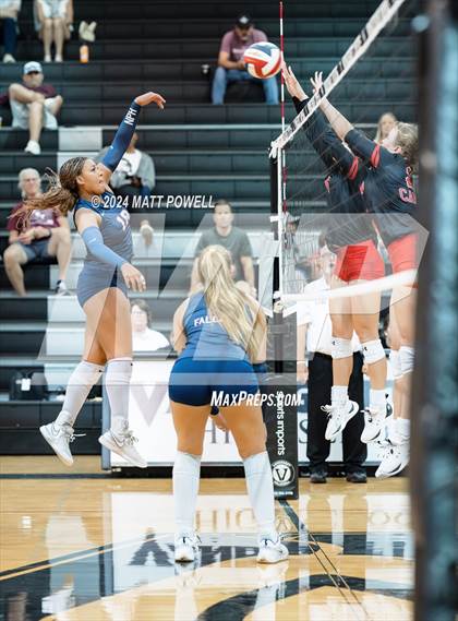 Thumbnail 3 in Canyon vs. Tompkins photogallery.