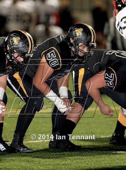 Thumbnail 3 in Palos Verdes vs. Ventura (CIF SS Western Final) photogallery.