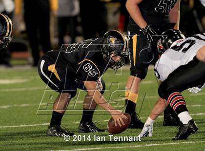 Thumbnail 2 in Palos Verdes vs. Ventura (CIF SS Western Final) photogallery.
