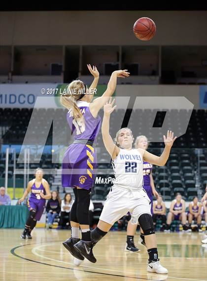 Thumbnail 1 in Walker-Hackensack-Akeley @ Sebeka (Hardwood Showcase) photogallery.