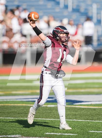 Thumbnail 2 in Windham vs. Scarborough (MPA Class A State Final) photogallery.