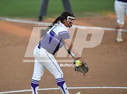 Thumbnail 1 in Reagan [Ronald] vs Warren (UIL 6A Bi District) photogallery.