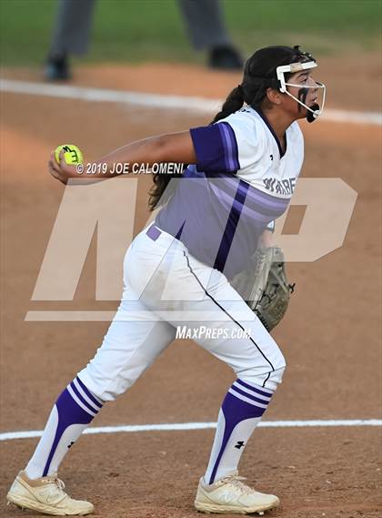 Thumbnail 1 in Reagan [Ronald] vs Warren (UIL 6A Bi District) photogallery.