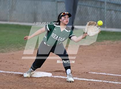 Thumbnail 2 in Reagan [Ronald] vs Warren (UIL 6A Bi District) photogallery.