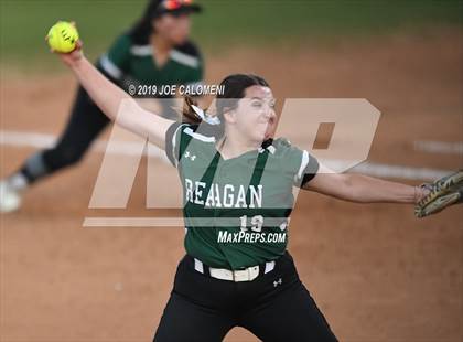 Thumbnail 1 in Reagan [Ronald] vs Warren (UIL 6A Bi District) photogallery.