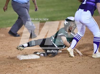 Thumbnail 3 in Reagan [Ronald] vs Warren (UIL 6A Bi District) photogallery.