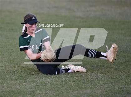Thumbnail 2 in Reagan [Ronald] vs Warren (UIL 6A Bi District) photogallery.