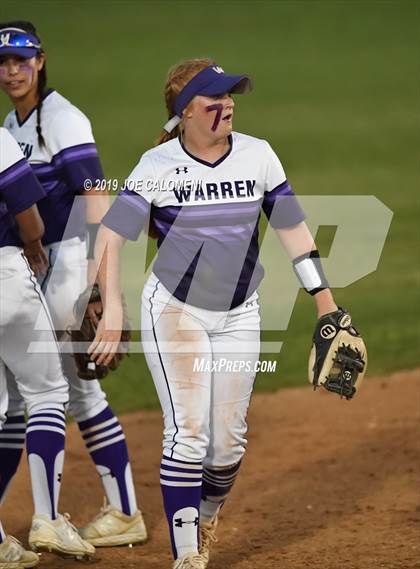 Thumbnail 2 in Reagan [Ronald] vs Warren (UIL 6A Bi District) photogallery.
