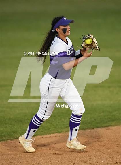 Thumbnail 1 in Reagan [Ronald] vs Warren (UIL 6A Bi District) photogallery.