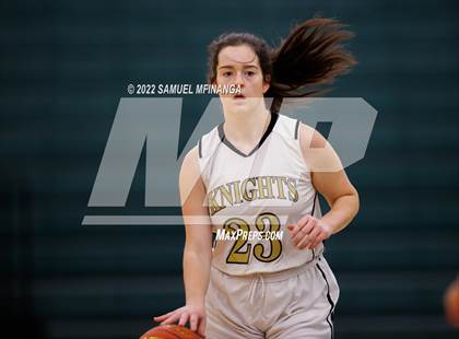 Thumbnail 2 in Lincoln Southeast vs Lincoln High photogallery.