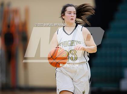 Thumbnail 3 in Lincoln Southeast vs Lincoln High photogallery.