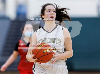 Thumbnail 2 in Lincoln Southeast vs Lincoln High photogallery.