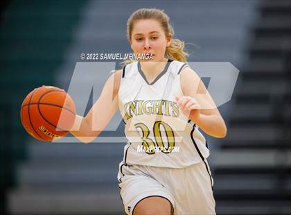 Thumbnail 2 in Lincoln Southeast vs Lincoln High photogallery.