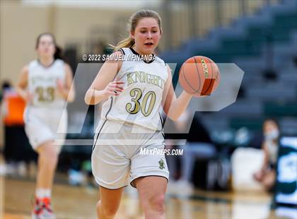 Thumbnail 2 in Lincoln Southeast vs Lincoln High photogallery.