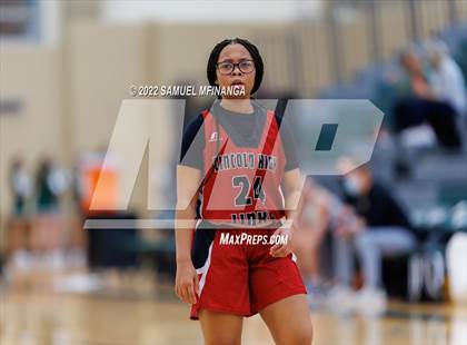 Thumbnail 3 in Lincoln Southeast vs Lincoln High photogallery.