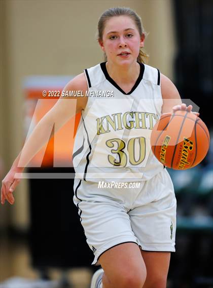 Thumbnail 3 in Lincoln Southeast vs Lincoln High photogallery.