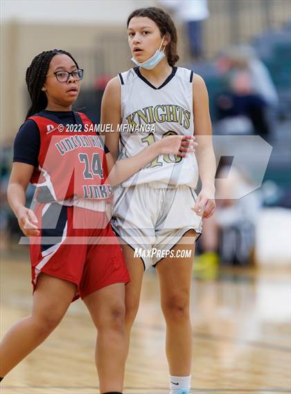 Thumbnail 1 in Lincoln Southeast vs Lincoln High photogallery.