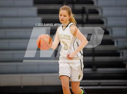 Thumbnail 1 in Lincoln Southeast vs Lincoln High photogallery.