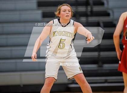 Thumbnail 3 in Lincoln Southeast vs Lincoln High photogallery.