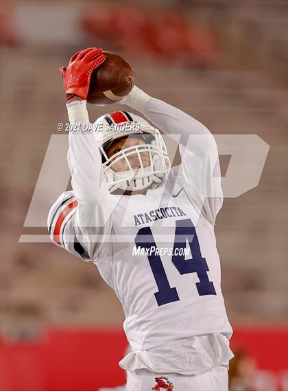Thumbnail 1 in Atascocita vs. Ridge Point (UIL 6A D1 Regional Playoff) photogallery.